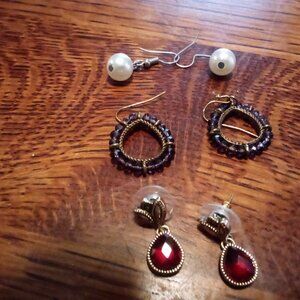 set of 3 earrings